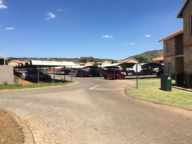 2 Bedroom Property for Sale in Waterval East North West